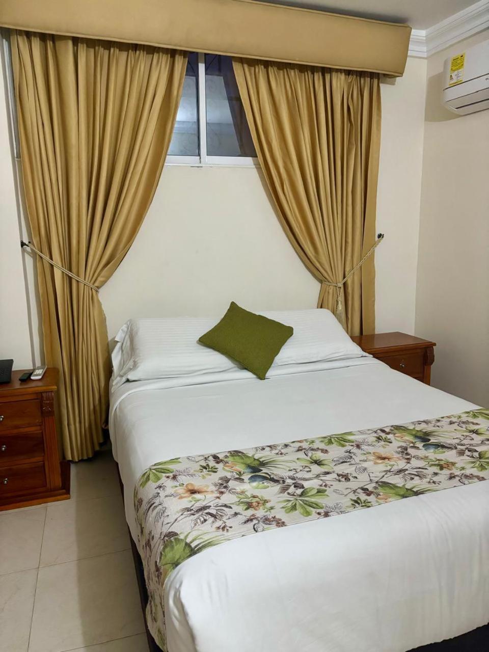 San Miguel Imperial Hotel Santa Marta (Magdalena)